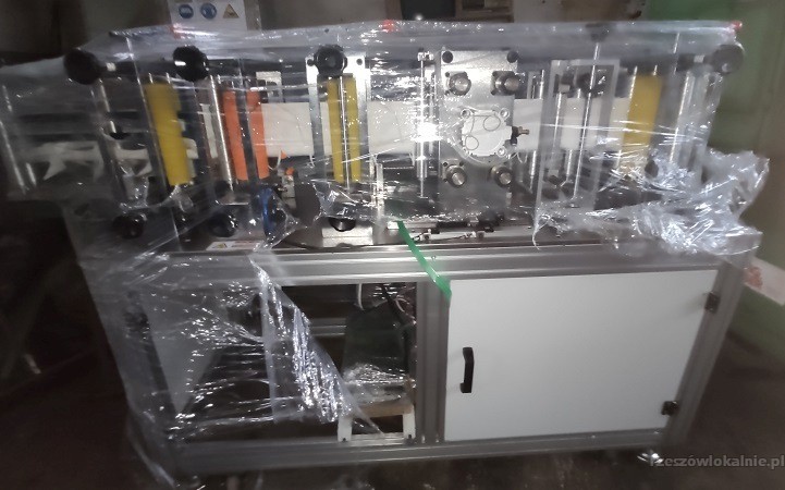 automatyczna-linia-do-produkcji-masek-ochronnych-ffp2-kn95-62235-rzeszow.jpg